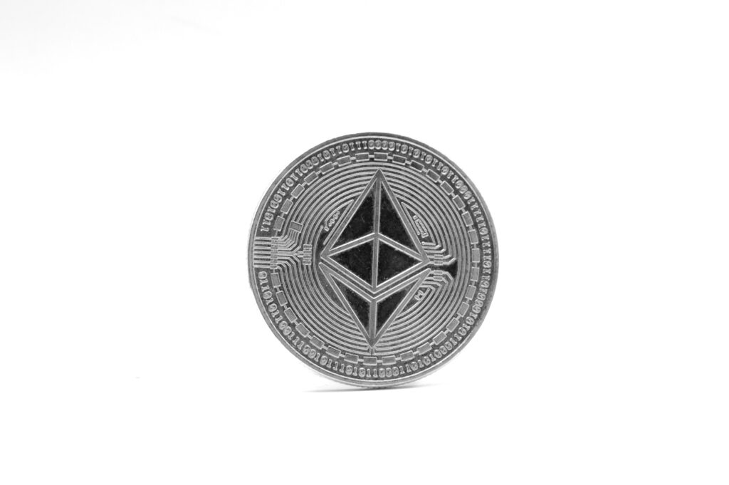 A single Ethereum [$ETH] token Ⓒ 2023 – Crypto Coin Opps